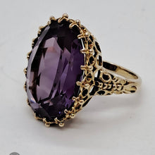 Load image into Gallery viewer, Vintage 9ct Gold Amethyst Cocktail Ring