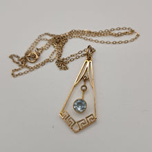 Load image into Gallery viewer, Vintage 9ct Gold Blue Topaz and Split Pearl Pendant