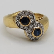 Load image into Gallery viewer, 18ct Gold Sapphire and Diamond Ring