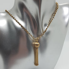 Load image into Gallery viewer, Vintage 9ct Gold Tassel Pendant and Chain