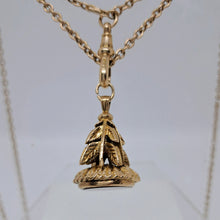 Load image into Gallery viewer, Vintage 9ct Gold Carnelian Fob Pendant