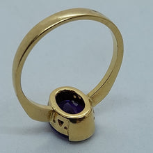 Load image into Gallery viewer, 18ct Gold Amethyst Ring