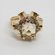 Load image into Gallery viewer, Vintage 9ct Gold Citrine Ring