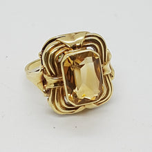 Load image into Gallery viewer, Vintage 14ct Gold Citrine Ring
