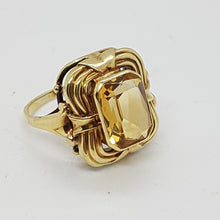 Load image into Gallery viewer, Vintage 14ct Gold Citrine Ring
