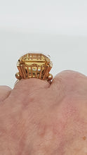 Load image into Gallery viewer, Vintage 18ct Gold Citrine Cocktail Ring.
