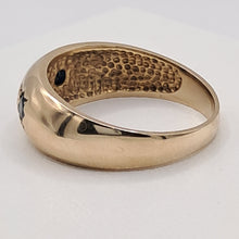 Load image into Gallery viewer, Vintage 9ct Gold Sapphire Gypsy Ring
