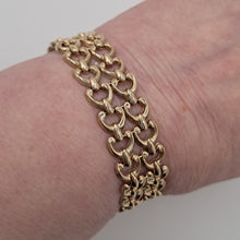 Load image into Gallery viewer, Vintage 9ct Gold Snaffle Bit Bracelet
