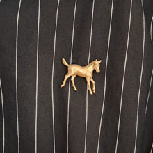 Load image into Gallery viewer, Vintage 18ct Gold Horse Brooch by Crossroads of Sport
