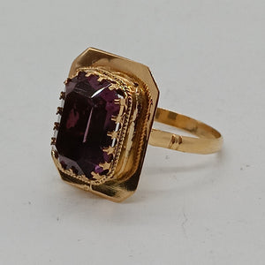 Antique 18ct Gold Amethyst Dress Ring