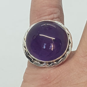 Vintage Sterling Silver Amethyst Ring