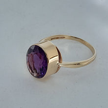 Load image into Gallery viewer, 9ct Gold Amethyst Ring
