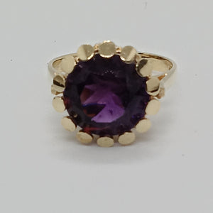 Vintage 9ct Gold Amethyst Dress Ring