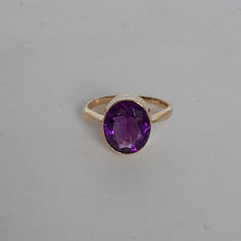 Load image into Gallery viewer, 9ct Gold Amethyst Ring
