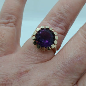 Vintage 9ct Gold Amethyst Dress Ring