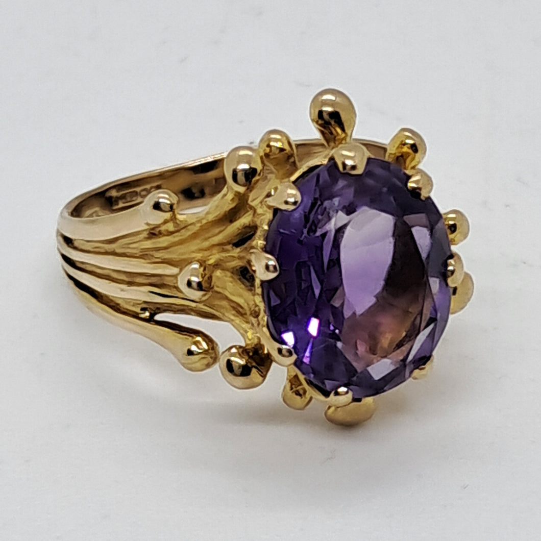 Vintage 9ct Gold Amethyst Dress Ring