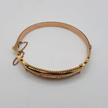Load image into Gallery viewer, Antique 9ct Gold Bracelet
