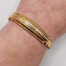 Load image into Gallery viewer, Antique 9ct Gold Bracelet
