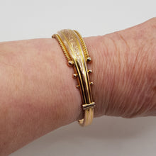 Load image into Gallery viewer, Antique 9ct Gold Bracelet
