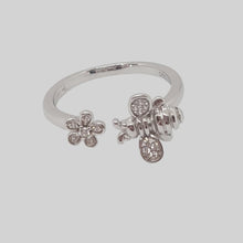 Load image into Gallery viewer, Sterling Silver Bee and Bloom Ring
