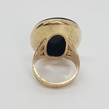 Load image into Gallery viewer, Vintage 9ct Gold Black Onyx Uni-Sex Ring
