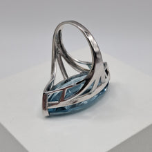Load image into Gallery viewer, Sterling Silver Blue Stone  Dress Ring
