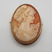 Load image into Gallery viewer, Vintage 9ct Gold Cameo Brooch
