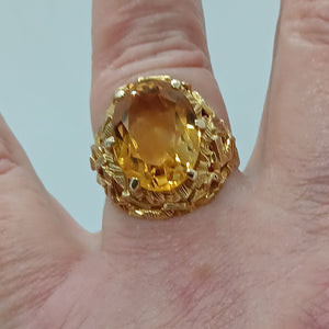 Vintage 9ct Gold Citrine Cocktail Ring