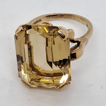 Load image into Gallery viewer, 9ct Gold Emerald Cut Citrine dress Ring
