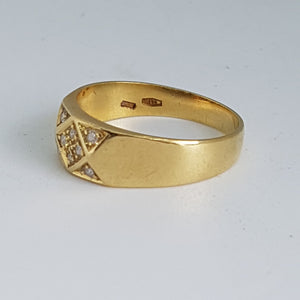 Vintage 18ct Gold Diamond Band Ring