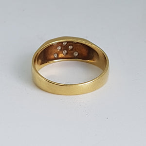 Vintage 18ct Gold Diamond Band Ring