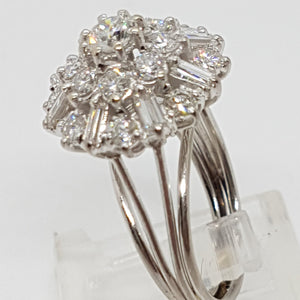 18ct Gold Diamond Cluster Ring