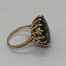 Load image into Gallery viewer, Vintage 9ct Gold Enamel Cocktail Ring
