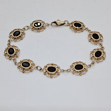 Load image into Gallery viewer, Vintage 9ct Gold Garnet Filigree Bracelet
