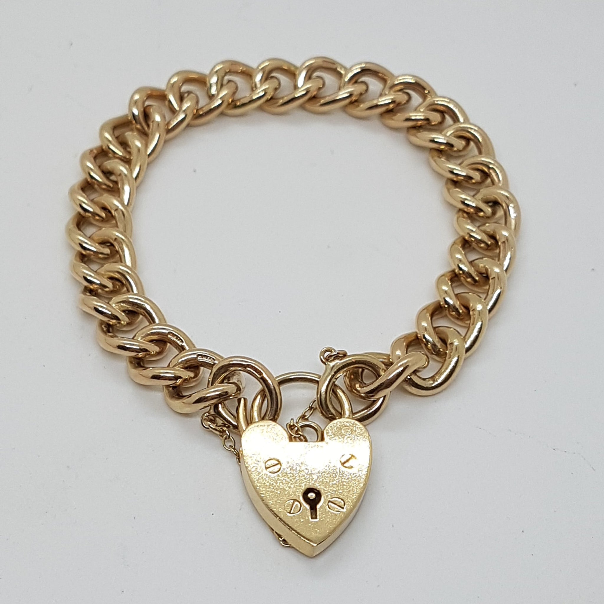Ladies 9ct Yellow Gold Curb Bracelet | Miltons Diamonds