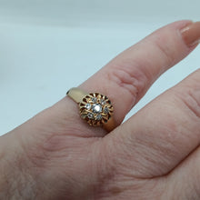 Load image into Gallery viewer, Antique 18ct Gold Diamond Ring
