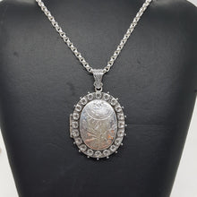 Load image into Gallery viewer, Sterling Silver Locket and Chain
