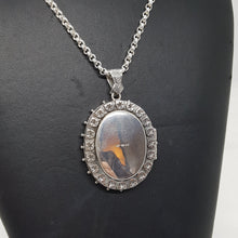 Load image into Gallery viewer, Sterling Silver Locket and Chain
