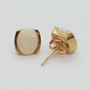 9ct Gold Opal Stud Earrings