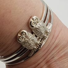 Load image into Gallery viewer, Vintage Sterling Silver Owl Cuff Bracelet
