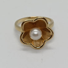 Load image into Gallery viewer, Vintage 14ct Gold Cultured Pearl Ring
