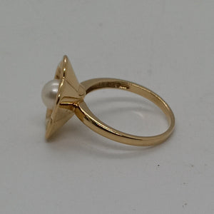 Vintage 14ct Gold Cultured Pearl Ring