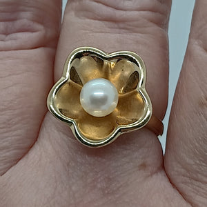 Vintage 14ct Gold Cultured Pearl Ring