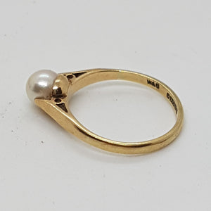 Vintage 9ct Gold Pearl Ring