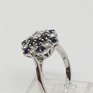 Vintage 18ct Gold Sapphire Diamond Cluster Ring