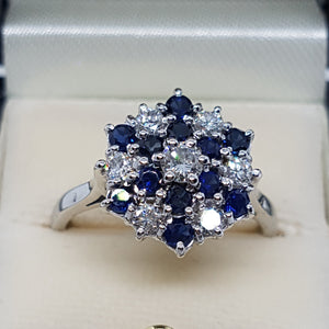 Vintage 18ct Gold Sapphire Diamond Cluster Ring