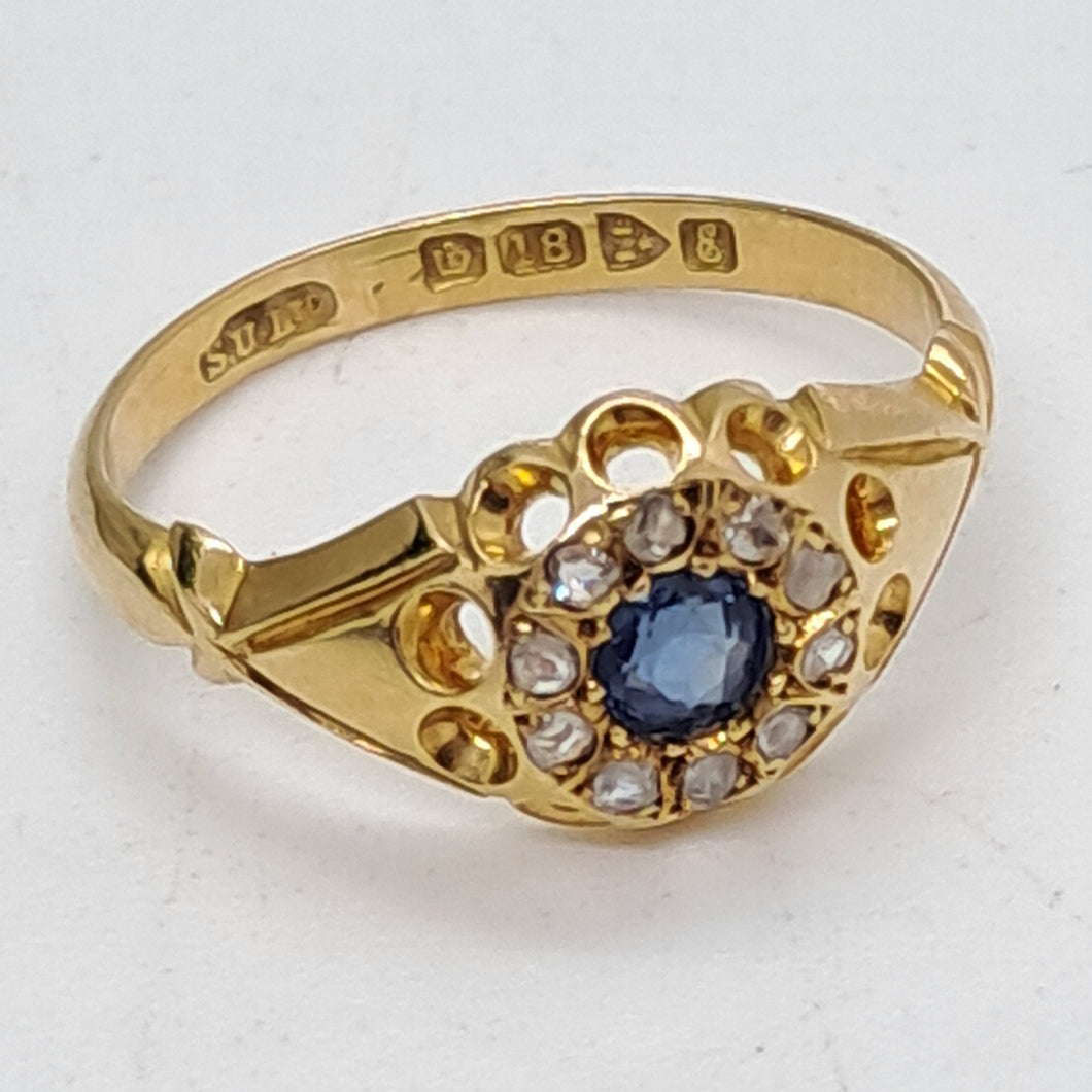 Antique 18ct Gold Sapphire and Diamond Ring