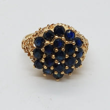 Load image into Gallery viewer, Vintage 9ct Gold Sapphire Dress Ring
