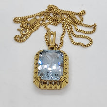 Load image into Gallery viewer, 18ct Gold Blue Topaz Pendant
