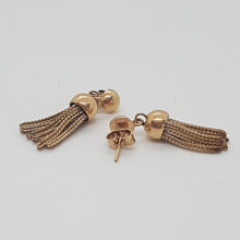 Load image into Gallery viewer, Vintage 9ct Gold Tassel Earrings
